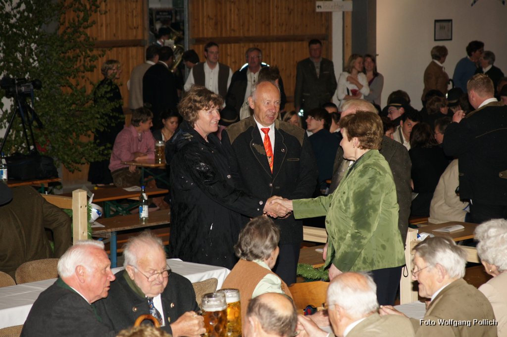 2011-05-14_004_100-Jahre-KBV-Kranzniederlegung-u-Festabend_WP.JPG - 2011-05-14 100 Jahre KBV Kranzniederlegung u Festabend