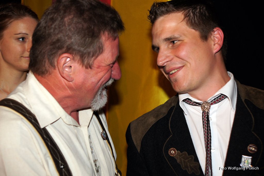 2011-05-14_047_100-Jahre-KBV-Kranzniederlegung-u-Festabend_WP.JPG - 2011-05-14 100 Jahre KBV Kranzniederlegung u Festabend