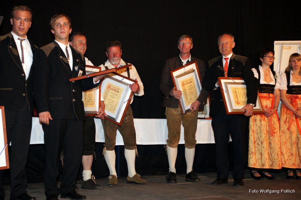 2011-05-14_050_100-Jahre-KBV-Kranzniederlegung-u-Festabend_WP.JPG - 2011-05-14 100 Jahre KBV Kranzniederlegung u Festabend