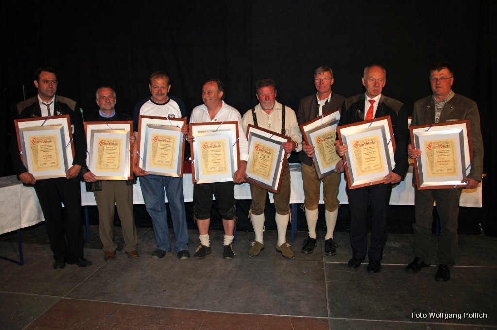 2011-05-14_053_100-Jahre-KBV-Kranzniederlegung-u-Festabend_WP.jpg - 2011-05-14 100 Jahre KBV Kranzniederlegung u Festabend