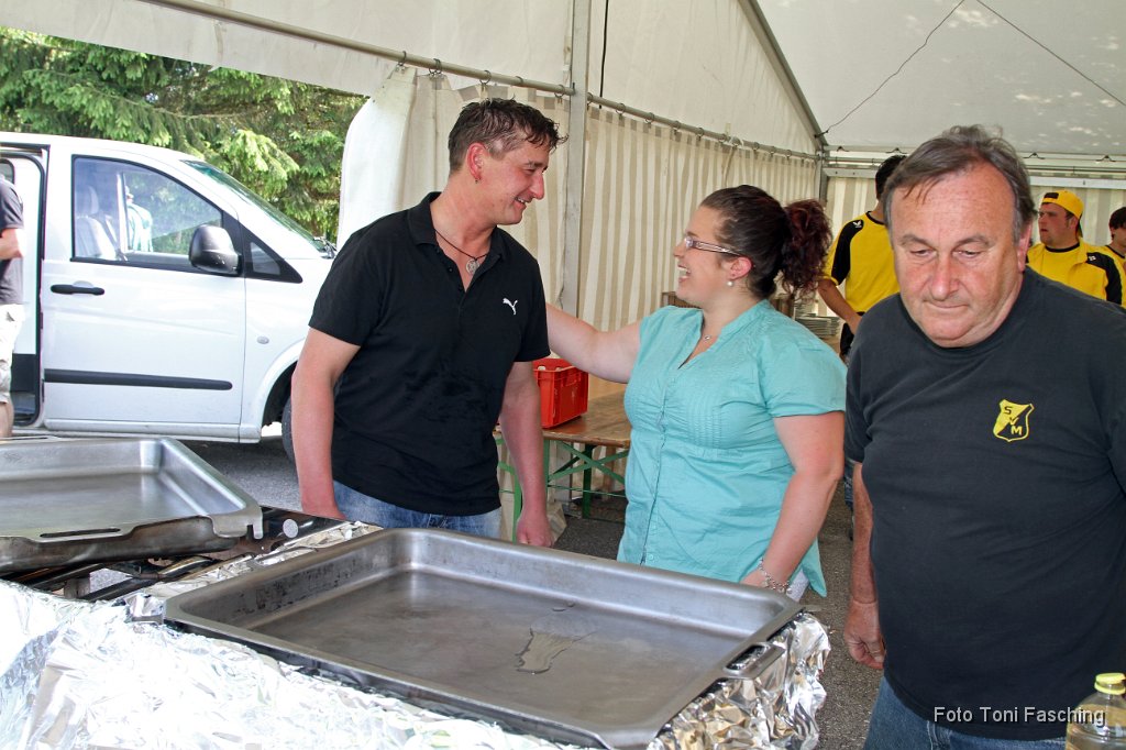 2011-05-29_09_Saisonabschlussfeier_Fussballer.JPG