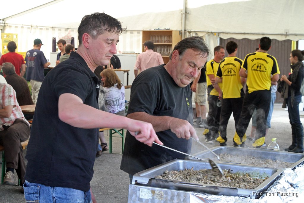 2011-05-29_13_Saisonabschlussfeier_Fussballer.JPG
