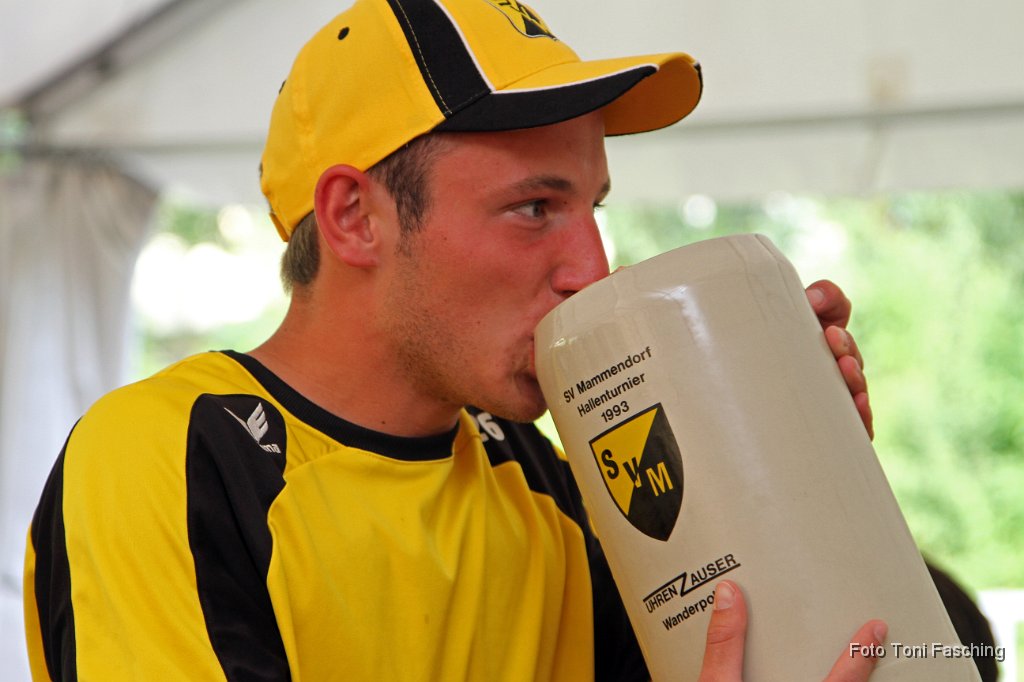 2011-05-29_23_Saisonabschlussfeier_Fussballer.JPG