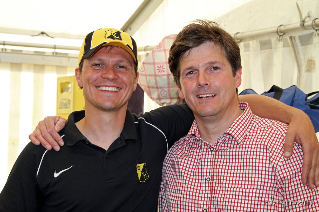 2011-05-29_31_Saisonabschlussfeier_Fussballer.JPG