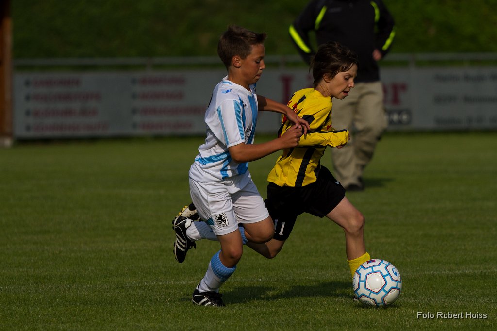 2011-06-30_Fussball_SVM-E1-1860_9768_RH.jpg