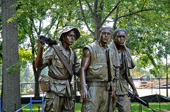 2011-09-14_023_Washington_Vietnam_Veterans_Memorial_RM