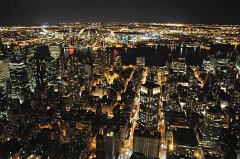 2011-09-16_103_NY_Manhattan_bei_Nacht_RM