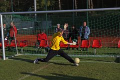 2011-11-22_62_Benefiz-Fussballspiel_Pfarrgemeinderat-Gemeinderat_KB