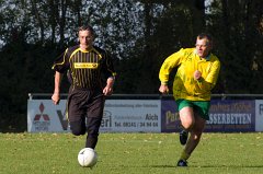 2011-10-22_008_Benefiz-Fussballspiel_Pfarrgemeinderaete_gegen_Gemeinderaete_MP