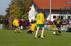 2011-10-22_051_Benefiz-Fussballspiel_Pfarrgemeinderaete_gegen_Gemeinderaete_MP