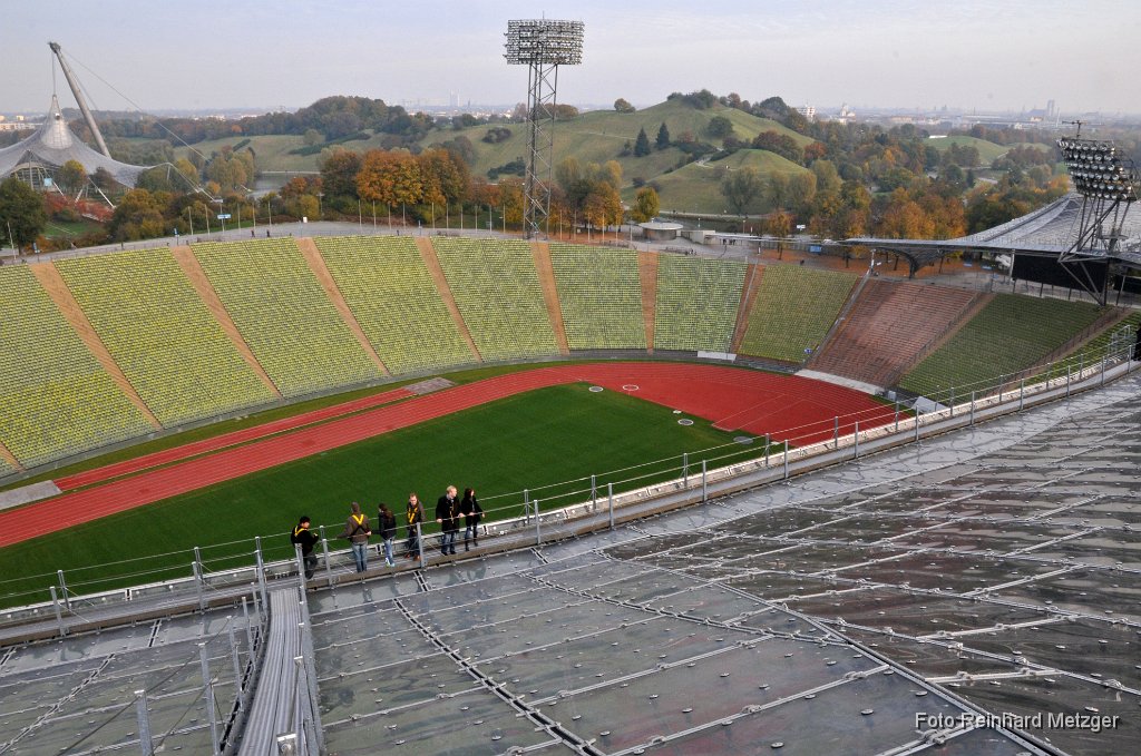2011-10-31_23_Olympiazeltdach_6_RM.jpg