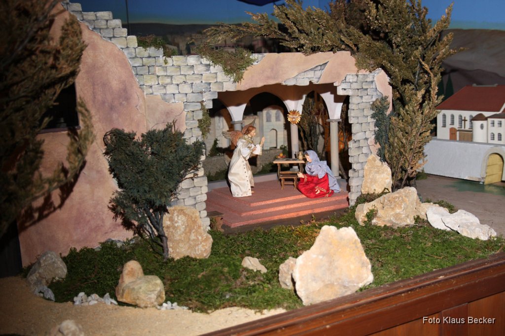 2011-11-24_021_Kirchenkrippen-Aufbau_Klaus-Becker.JPG