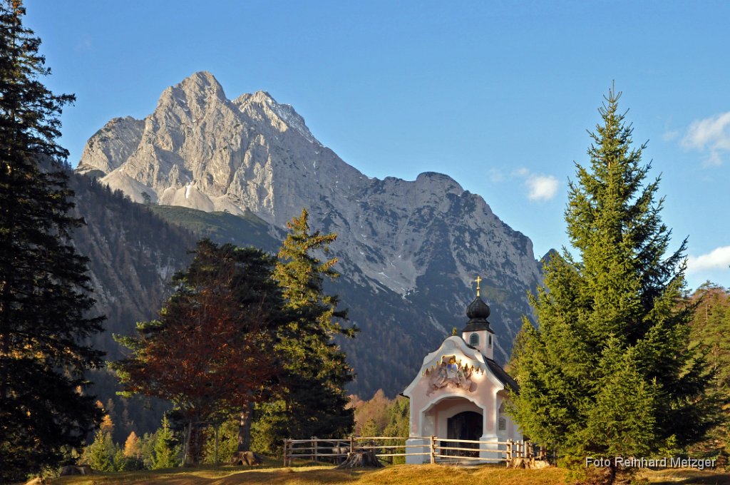 2011-11-04_01_Marien-Kapelle_Wetterstein_RM.jpg