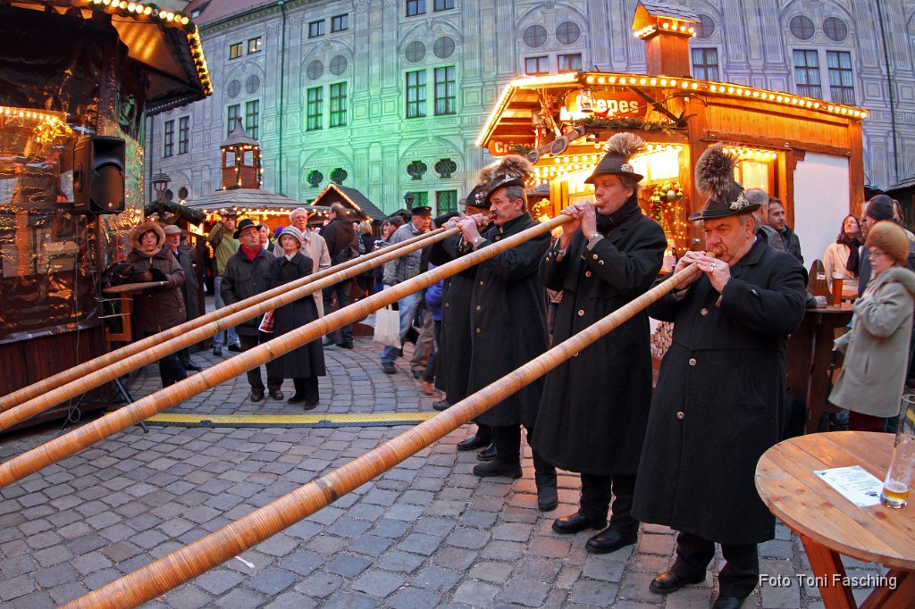 2011-12-15_05_Residenz_TF.JPG