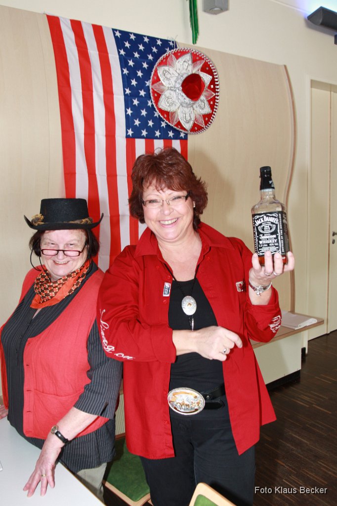 2012-02-08_002_Weiberfasching-Katholischer_Frauenbund_KB.jpg