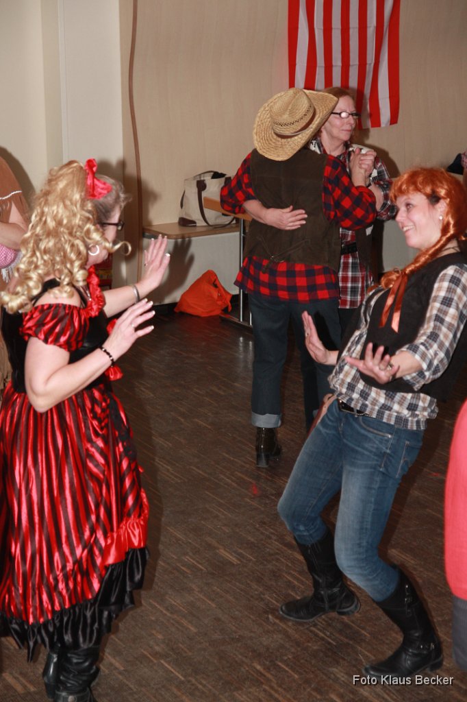 2012-02-08_051_Weiberfasching-Katholischer_Frauenbund_KB.jpg
