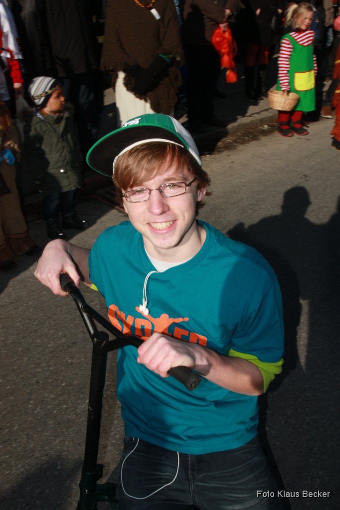 2012-02-21_083_Faschingszug-Obst-_und_Gartenbauverein_KB.jpg