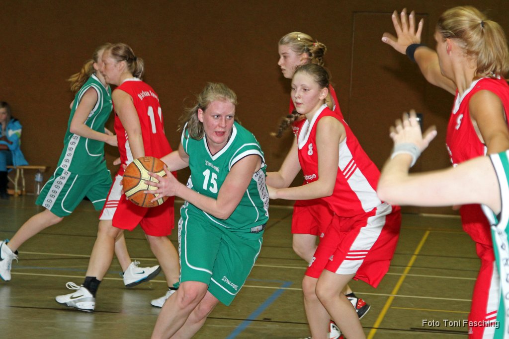 2012-03-04_09_Basketball-DamenI-TSV-1865-Dachau_65-51_TF.JPG