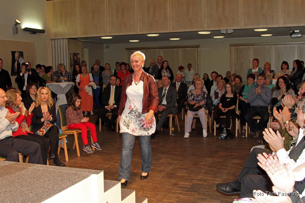 2012-03-24_047_Haarstudio-Wieser_Modenschau_TF.JPG