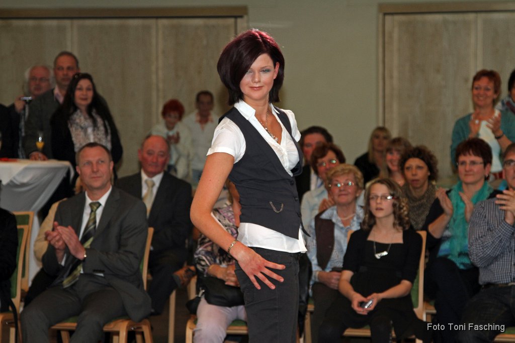 2012-03-24_048_Haarstudio-Wieser_Modenschau_TF.JPG