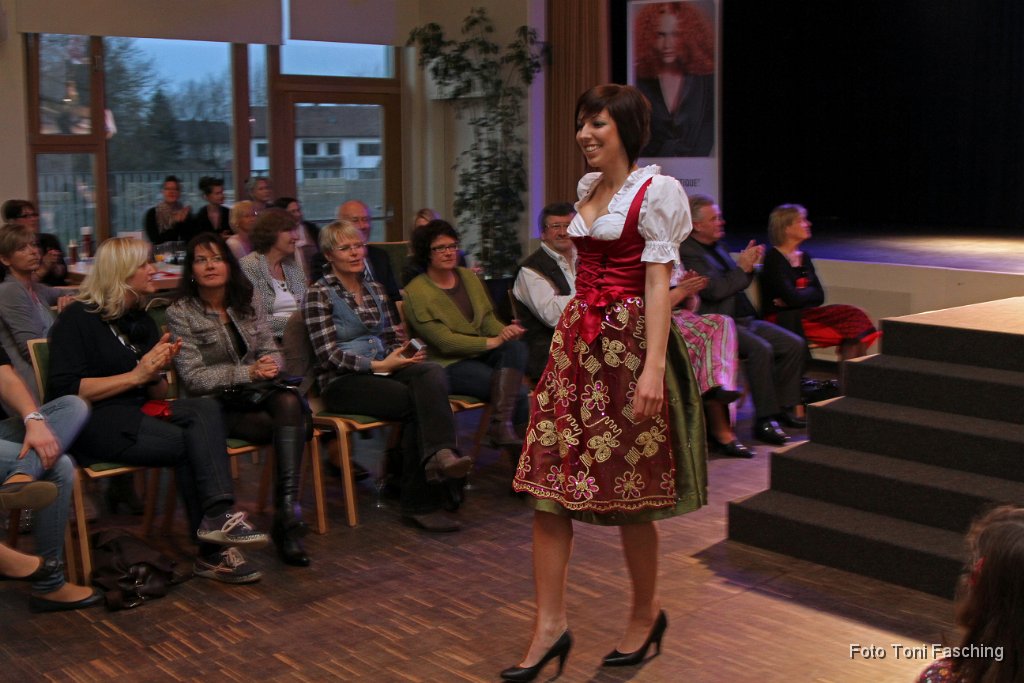 2012-03-24_093_Haarstudio-Wieser_Modenschau_TF.JPG