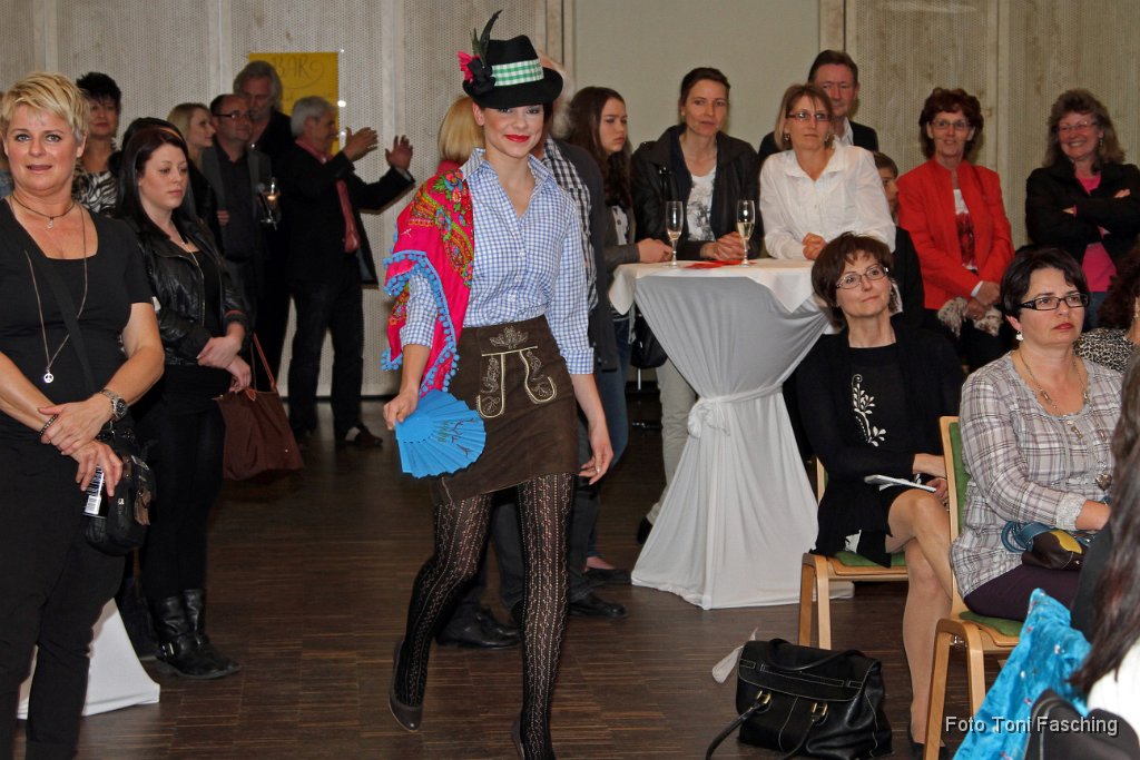 2012-03-24_102_Haarstudio-Wieser_Modenschau_TF.JPG