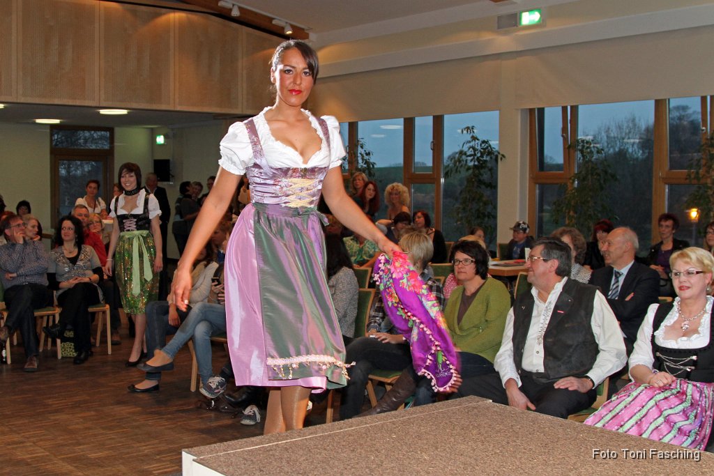 2012-03-24_106_Haarstudio-Wieser_Modenschau_TF.JPG