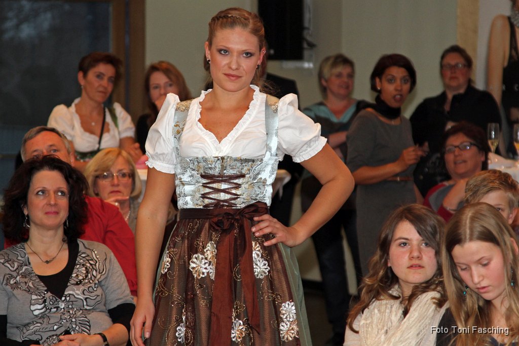 2012-03-24_107_Haarstudio-Wieser_Modenschau_TF.JPG