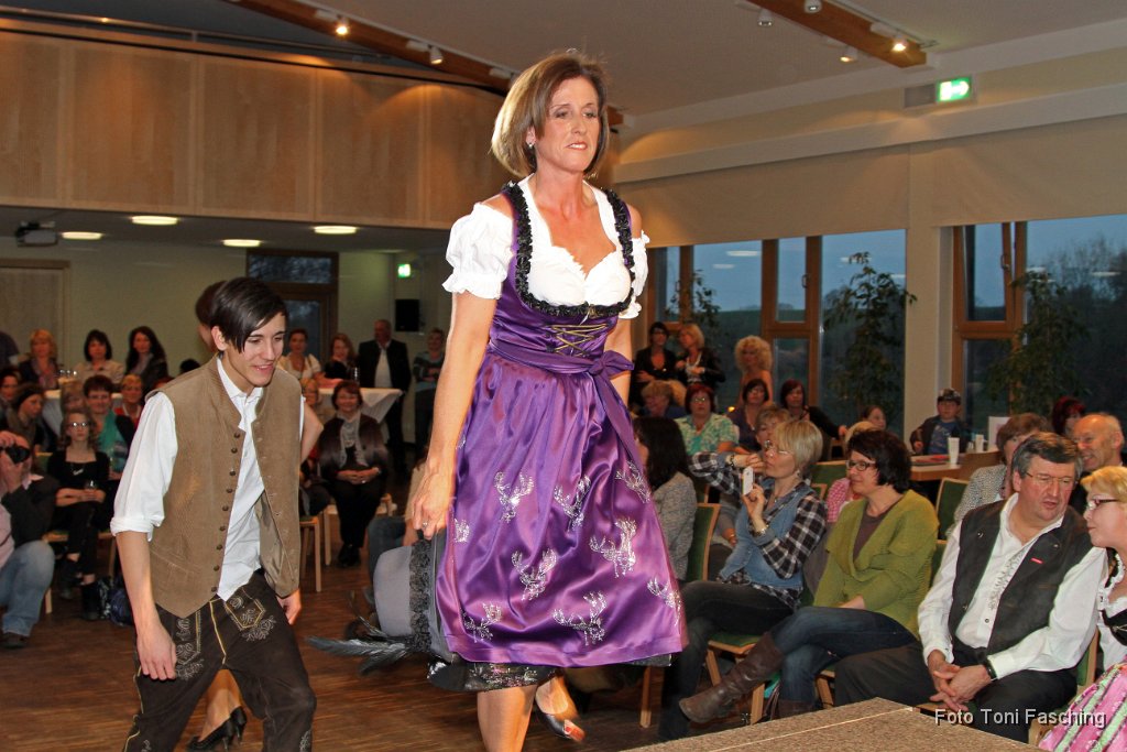 2012-03-24_112_Haarstudio-Wieser_Modenschau_TF.JPG