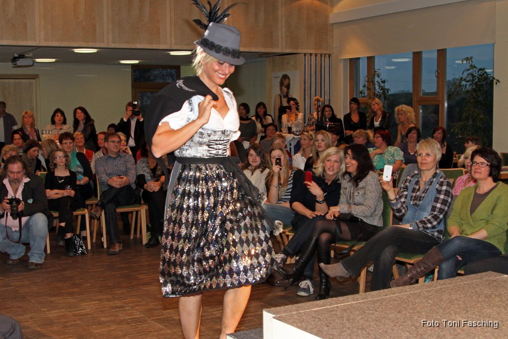 2012-03-24_117_Haarstudio-Wieser_Modenschau_TF.JPG