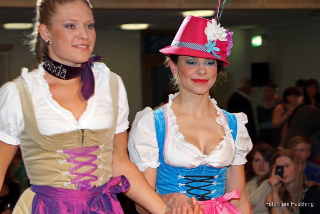 2012-03-24_124_Haarstudio-Wieser_Modenschau_TF.JPG