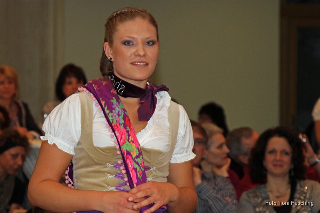 2012-03-24_127_Haarstudio-Wieser_Modenschau_TF.JPG