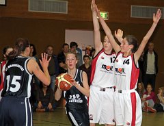 2012-04-22_033_Basketball_U15w_TSV_1861_Noerdlingen-SV_Mammendorf_64-51_TF