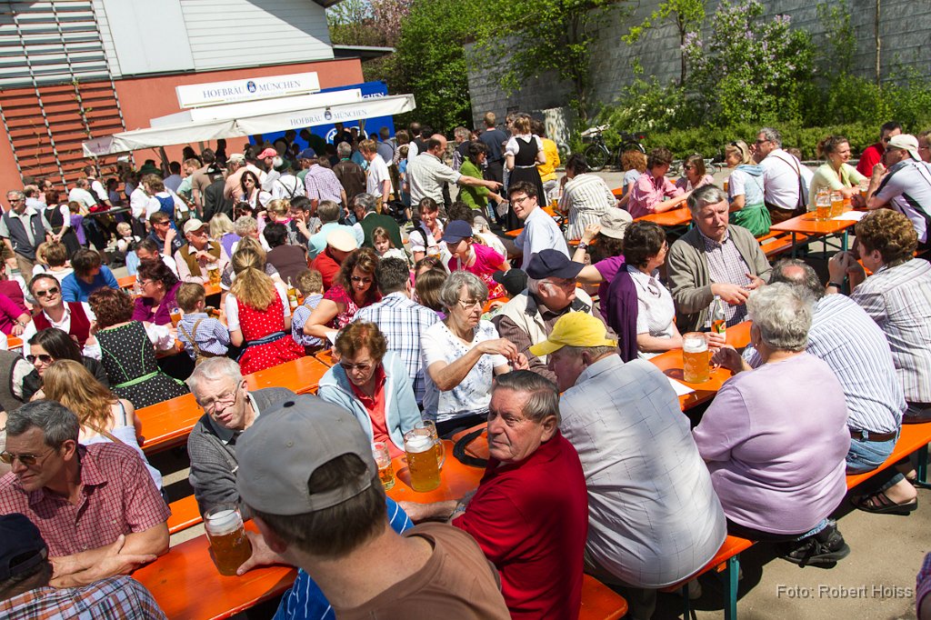 2012-05-01_69_Maibaum_1113_RH.jpg