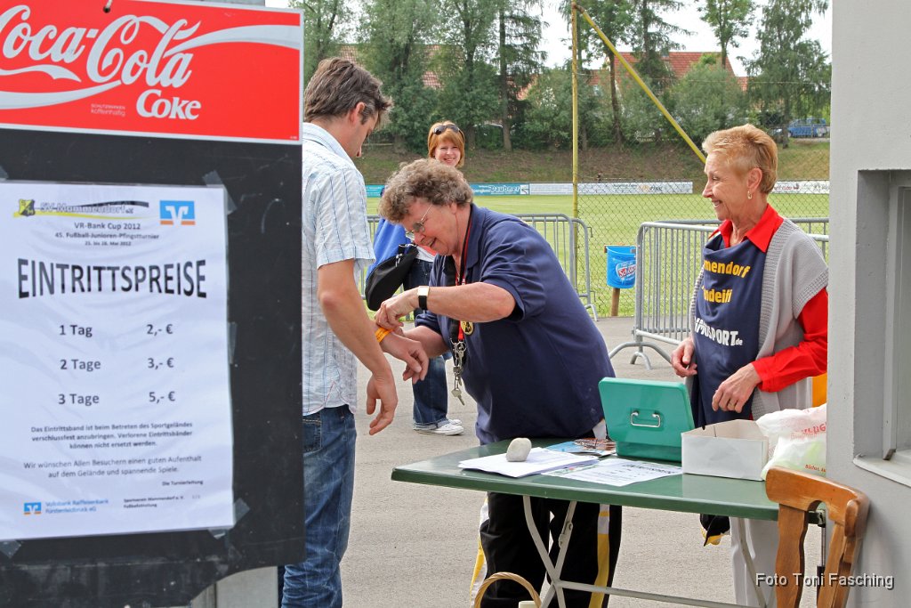 2012-05-28_137_45-Jugendpfingstturnier_Kasse_TF.JPG