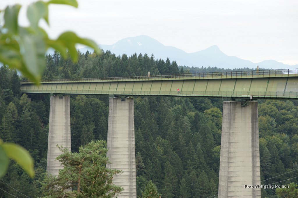 2012-09-30_023_Drau-Radweg_WP.JPG - Jauntalbrücke in Kärnten- 400m lang