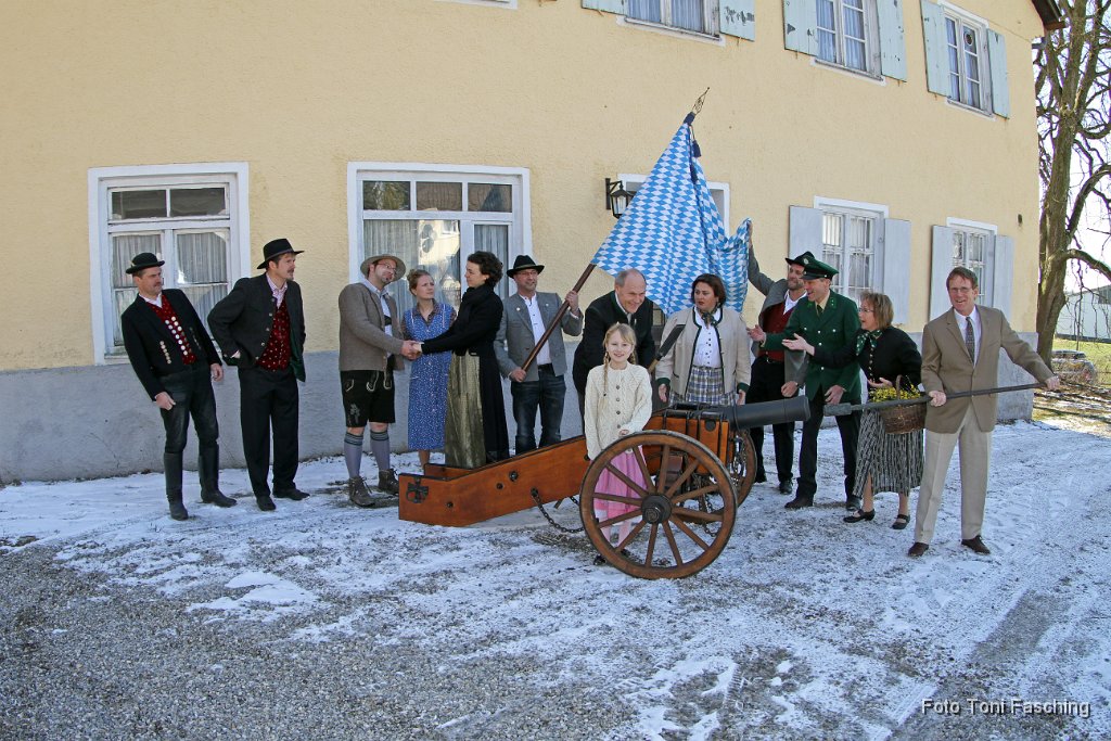 2013-03-16_02_Theaterverein_No-amoi-a-Lausbua-sei_TF.JPG