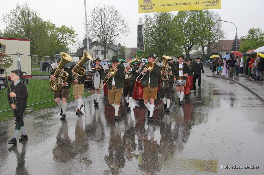 2013-05-03_025_Volksfest-Einzug_KB.jpg