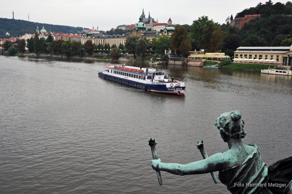 2013-08-31_054_CZ_Prag_Moldau_RM.jpg