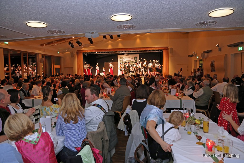 2013-11-23_005_Heimatabend_Moasawinkler_TF.JPG