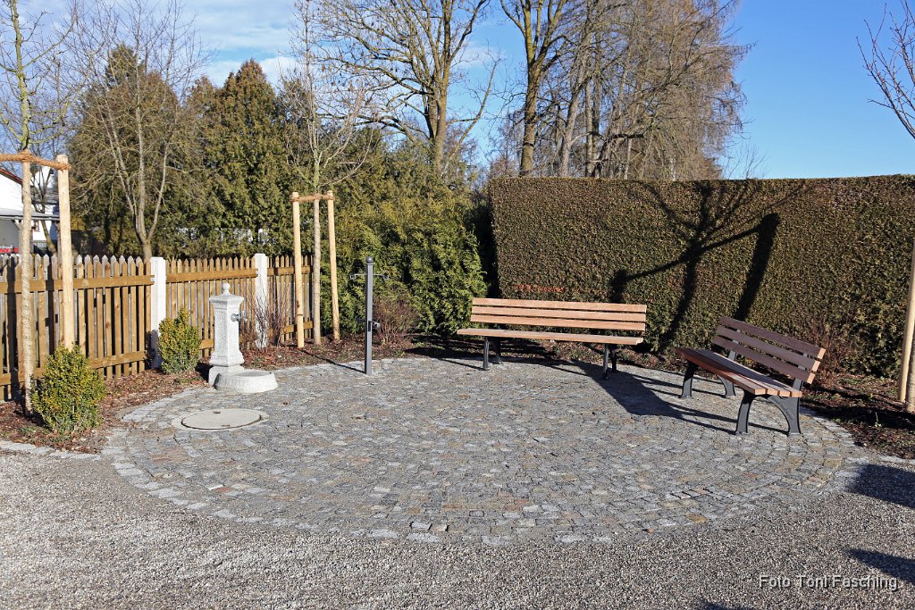 2013-12-28_01_Neuer-Friedhof_TF.JPG