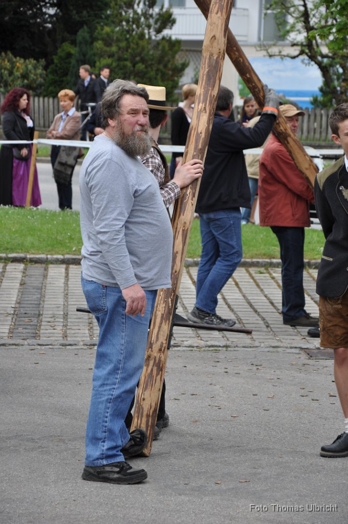 2014-05-01_18_Maibaumaufstellen_0765_TU.JPG - (C)Thomas Ulbricht   ulbi@gmx.com