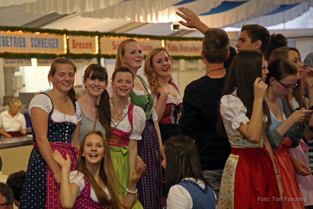 2014-05-28_08_Volksfest_Swingers_TF.JPG