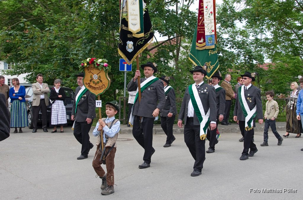 2014-06-01_018_Fahnenweihe_Kirchenzug_MP.jpg
