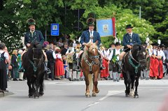 2014-06-01_001_Umzug_Fahnenweihe_KB