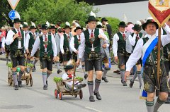 2014-06-01_034_Umzug_Fahnenweihe_KB