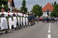 2014-06-01_018_Fahnenweihe_Umzug_MP