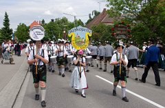 2014-06-01_044_Fahnenweihe_Umzug_MP