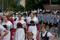 2014-06-01_010_Moasawinkler_Fahnenweihe_Festumzug_WP