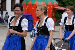 2014-06-01_057_Moasawinkler_Fahnenweihe_Festumzug_WP